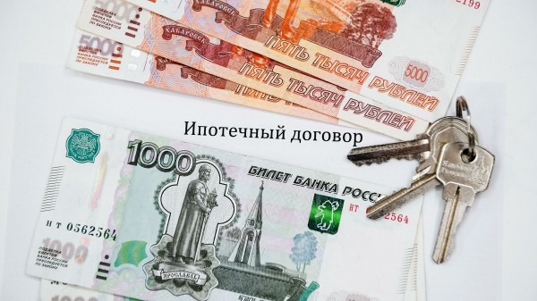 Президент РФ Путин поручил с 1 апреля установить ставку по льготной ипотеке на уровне не более 12%