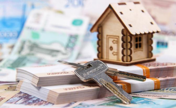 Без жилья и без денег: Россияне стали распродавать кредитные квартиры, не вытягивая платежи по договорам