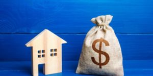 Продавцы элитного жилья в Москве начали фиксировать цены в валюте