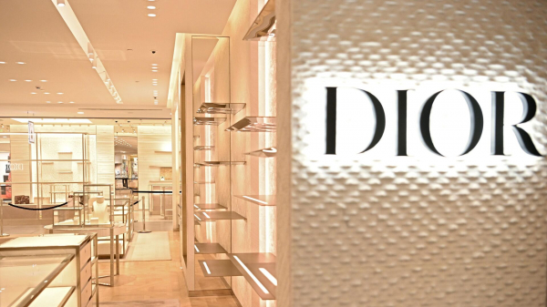 Кермедчиева из СТЦ: магазинов Dior и Prada в России не будет минимум 5-7 лет